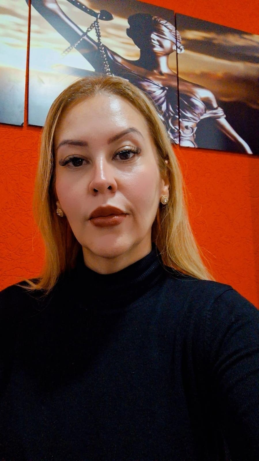 Dra. Flávia Umeda